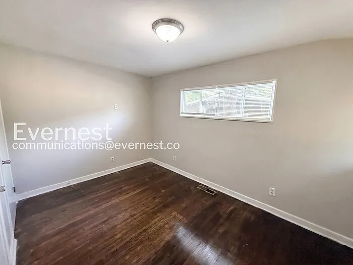 1232 Oakwood St — Photo 20