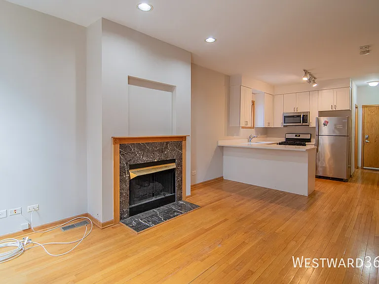 3311 N Seminary Ave #1R — Photo 4