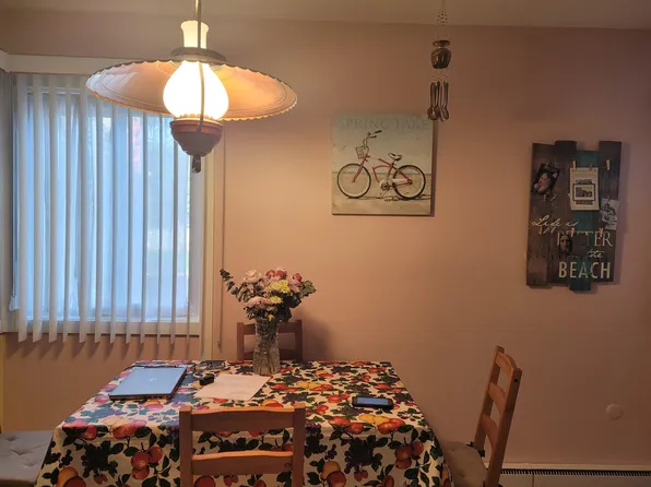 530 State Route 71 APT 3, Spring Lake, NJ 07762