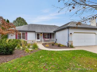 317 N 4th St, Elburn, IL 60119