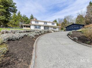 2168 Westview Dr, Moscow, ID 83843