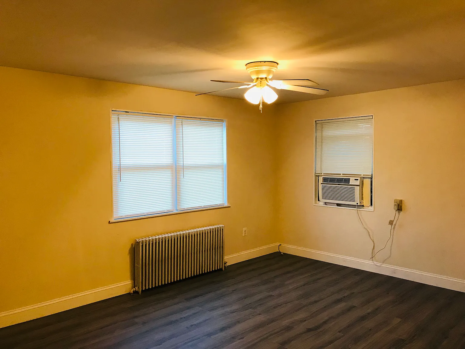 Charming 1BR 1BA Apt — Photo 4