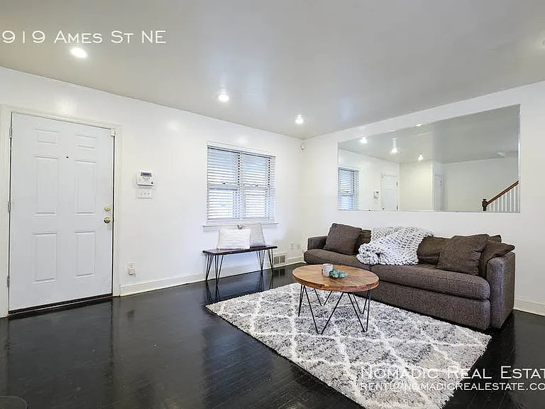 3919 Ames St NE — Photo 4