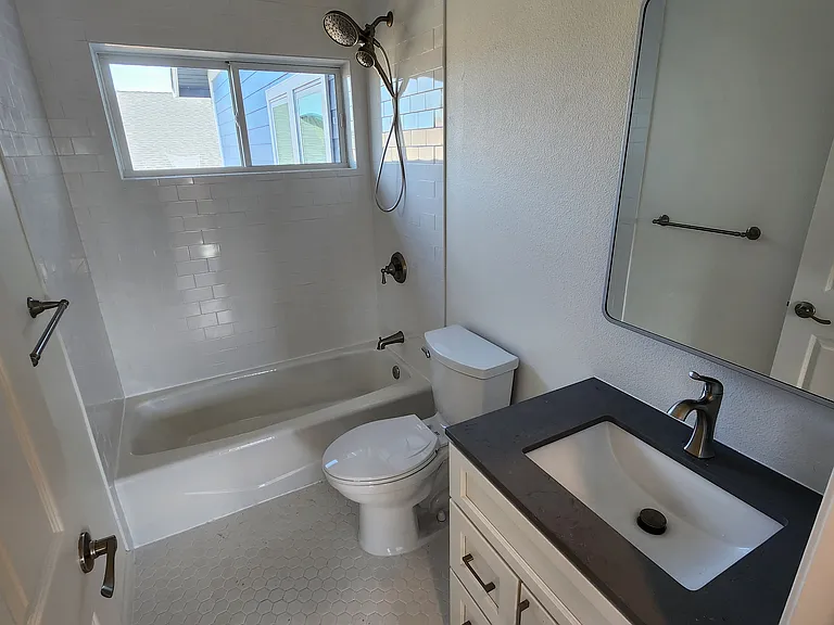 3422 Santiago Dr — Photo 20