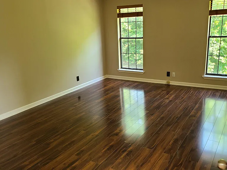 100 Villa View Ct — Photo 8