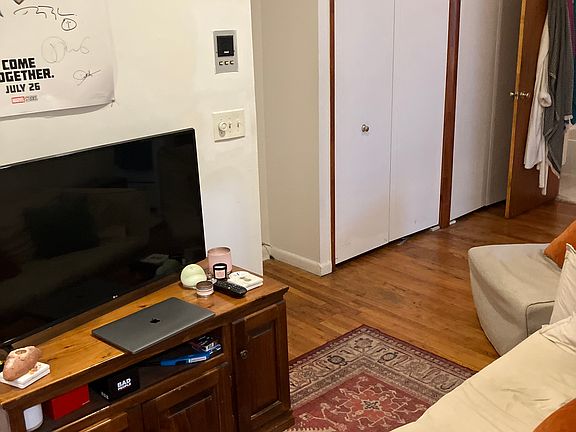 3rd image of 1238 2nd Ave Unit 4B