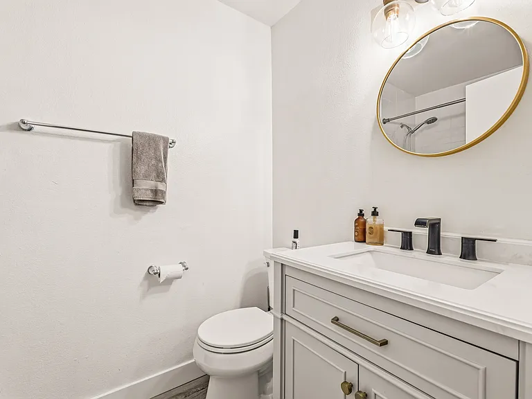 Bathroom#2