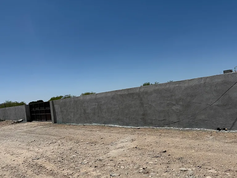 1831 E Breeze Ln — Photo 22