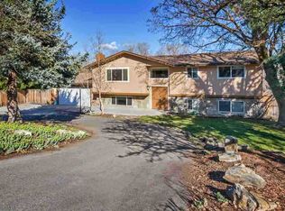1082 Arlington Dr, Eagle, ID 83616