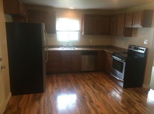 3015 Riverside Dr, Claridge, PA 15623