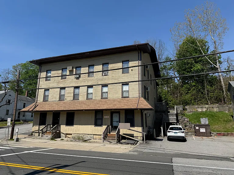 279 Main St #8 — Photo 13