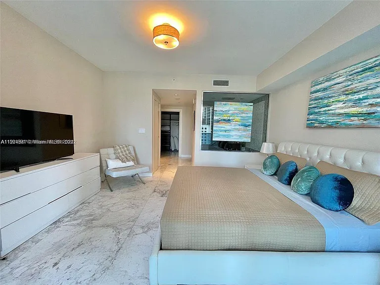 200 Biscayne Boulevard Way #1107 — Photo 6