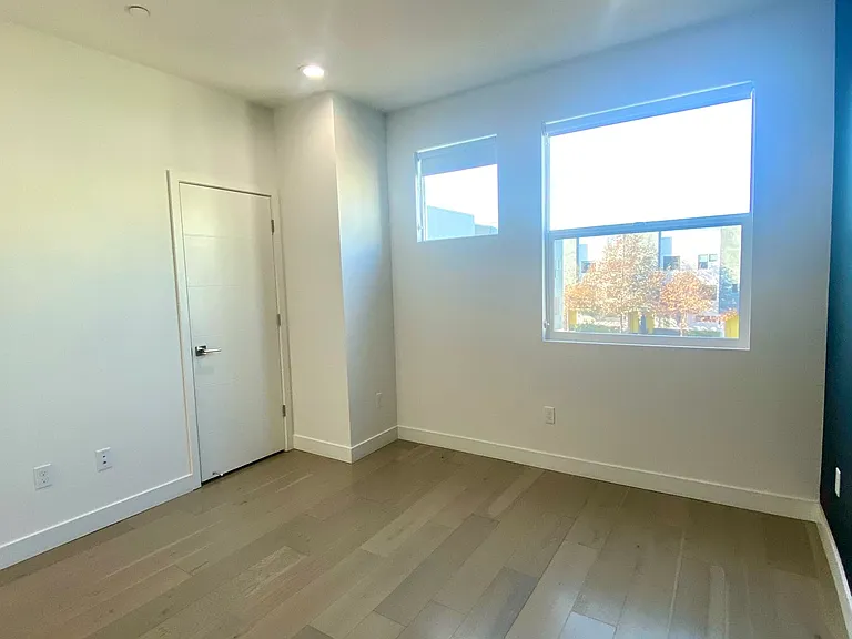 1522 Prescott St — Photo 14
