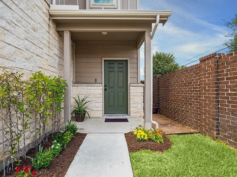 5134 Aedan Oak St — Photo 5