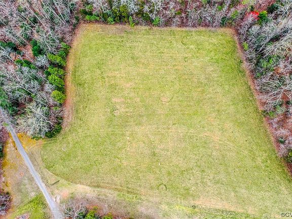 2nd image of 7117 Cattail Run Farm Dr