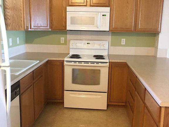 3rd image of 4533 Starflower Dr Unit C-1-1