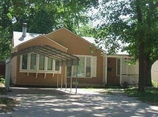 2108 S Grove St, Wichita, KS 67211