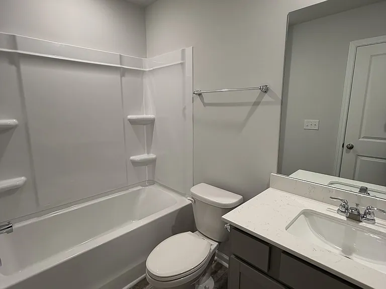 4913 Mowbray Way — Photo 14