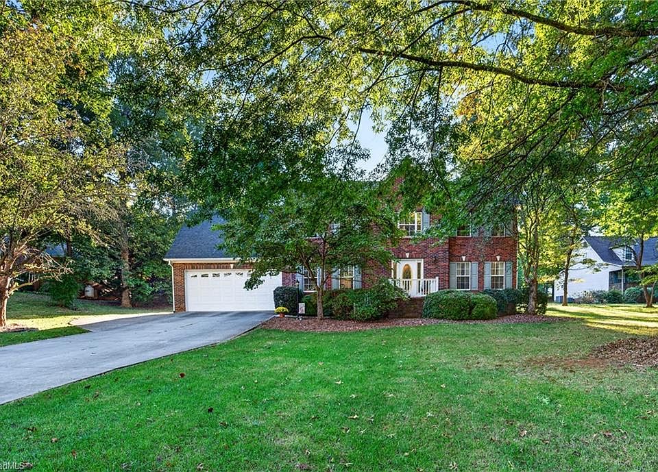 1st image of 4668 Oakview Dr