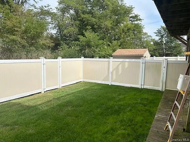 3531 Shore Pl — Photo 8