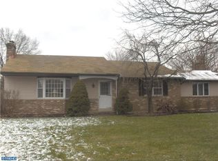 416 Fern Dr, Perkasie, PA 18944