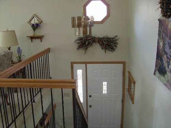4th image of 1021 Aston Cir