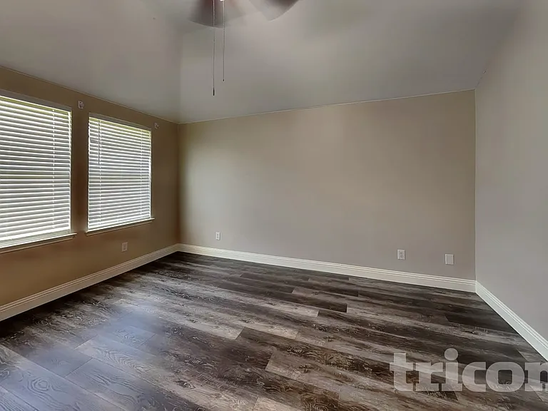 12608 Summerwood Dr — Photo 6