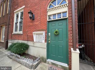 242 Monroe St #3, Philadelphia, PA 19147