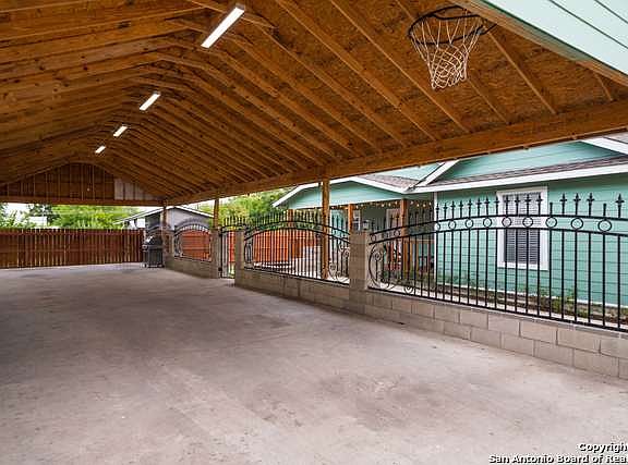 3rd image of 238 Rasa Dr #B