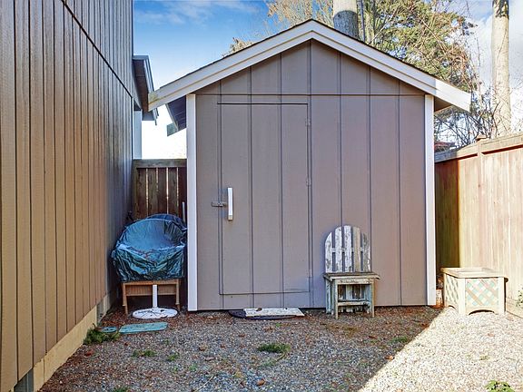 5th image of 5116 N 23rd St