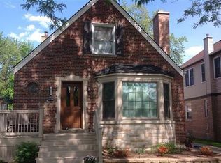10215 S Artesian Ave, Chicago, IL 60655