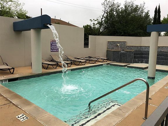 3rd image of 4414 Cedar Springs Rd APT 206