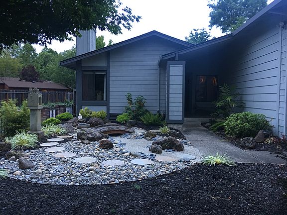 Front yard landscaping 