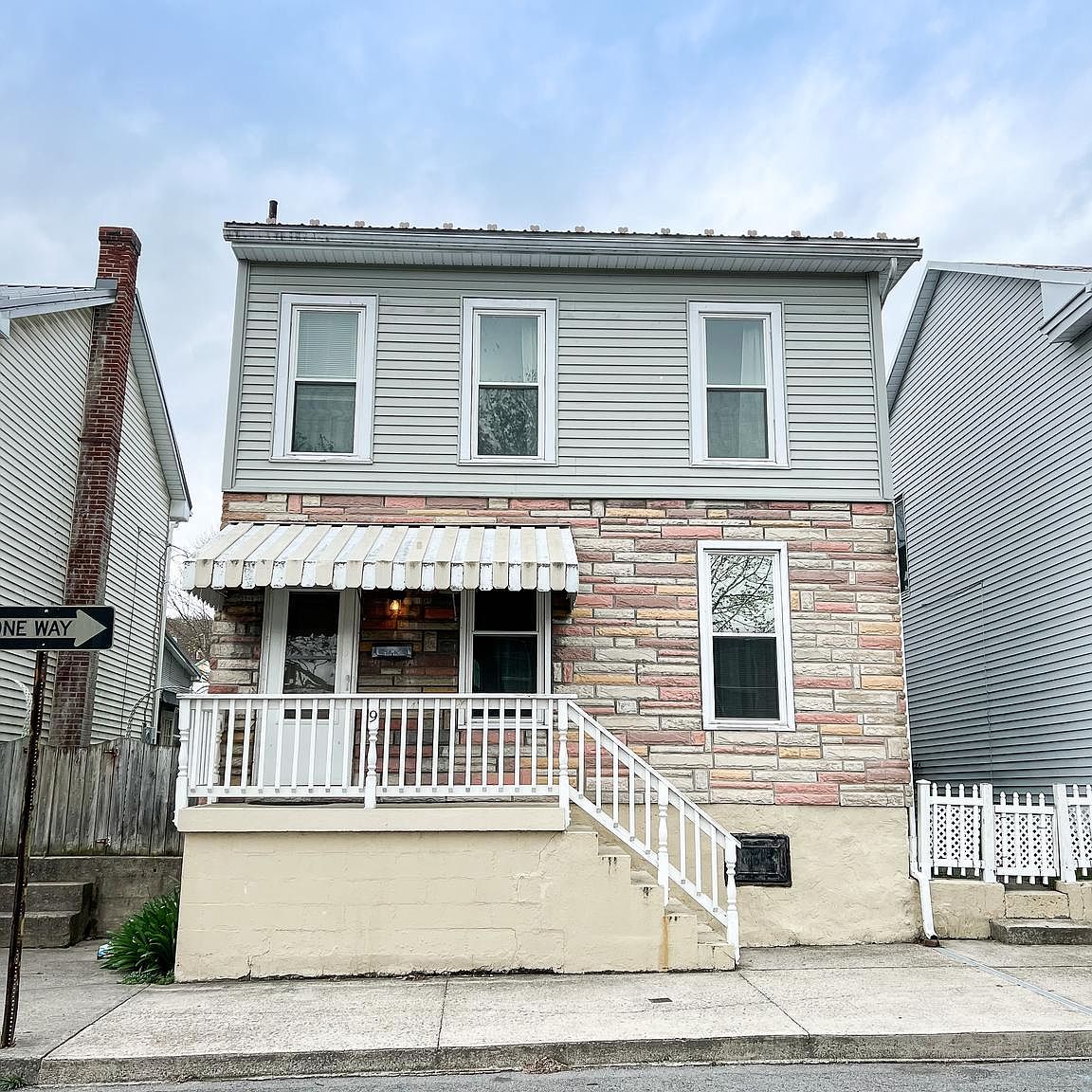 9 W 4th St, Lewistown, PA 17044 Zillow