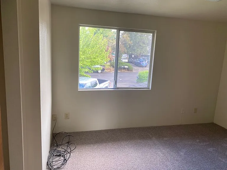329 Bessie St — Photo 13