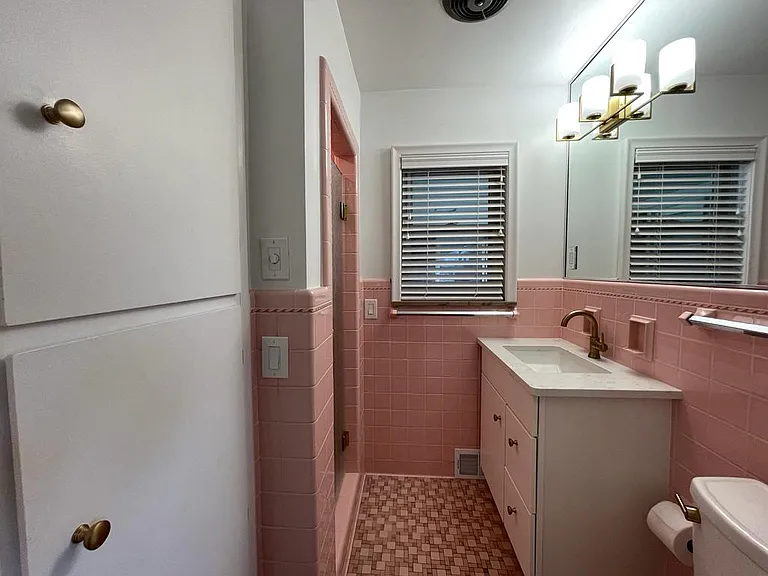 1533 Cambridge Rd — Photo 15