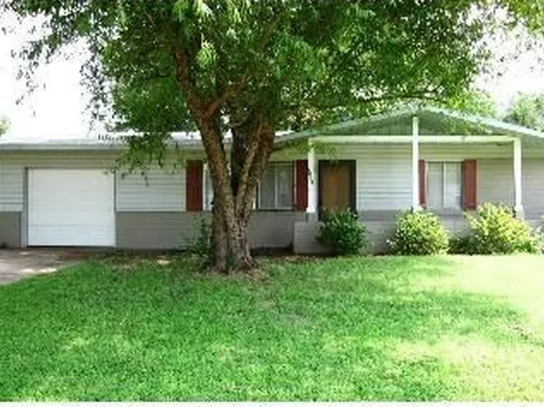 1017 Shady Pl, Ponca City, OK 74601