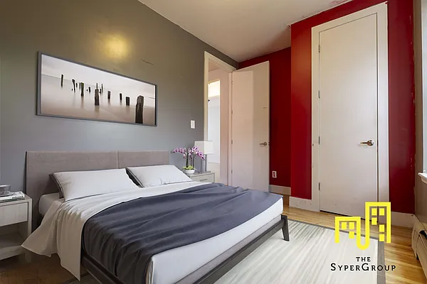 Rented by The Syper Group | media 12