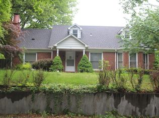 210 Elm St, Leavenworth, KS 66048