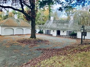 65 Green Ln, Canton, MA 02021