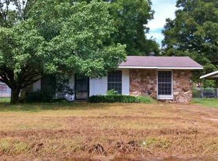 621 Mildred Ave, Trumann, AR 72472