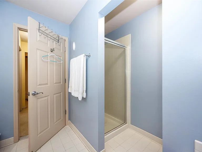 3481 Castlewood Ct — Photo 50