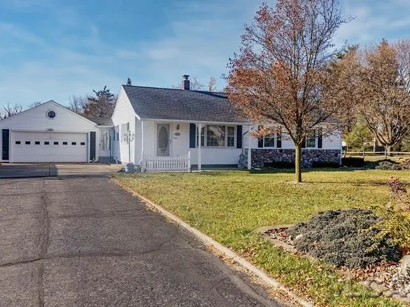 2334 Sunset Ln, Adrian, MI 49221