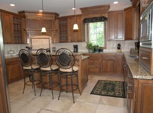 10 Deblyn V Ln, West Chester, PA 19382