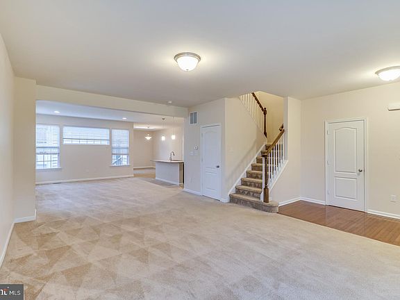 5th image of 1666 W Matisse Dr