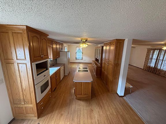 4th image of 571 Cothrum Rd