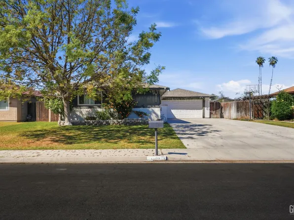 5208 Thyme Ln, Bakersfield, CA 93309