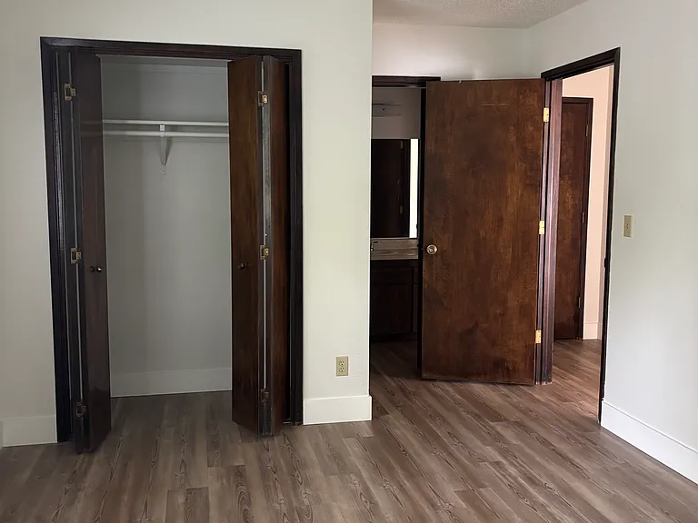 1051 Eureka Way #3 — Photo 5