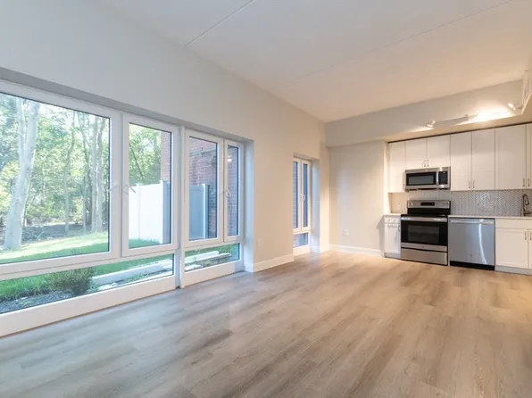 133 Salem #115, Revere, MA 02151