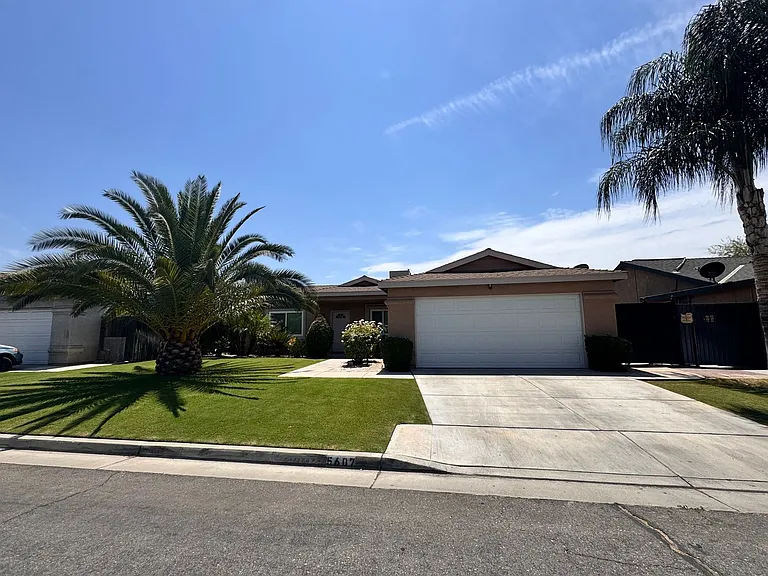 5607 Plute Pass St — Photo 2